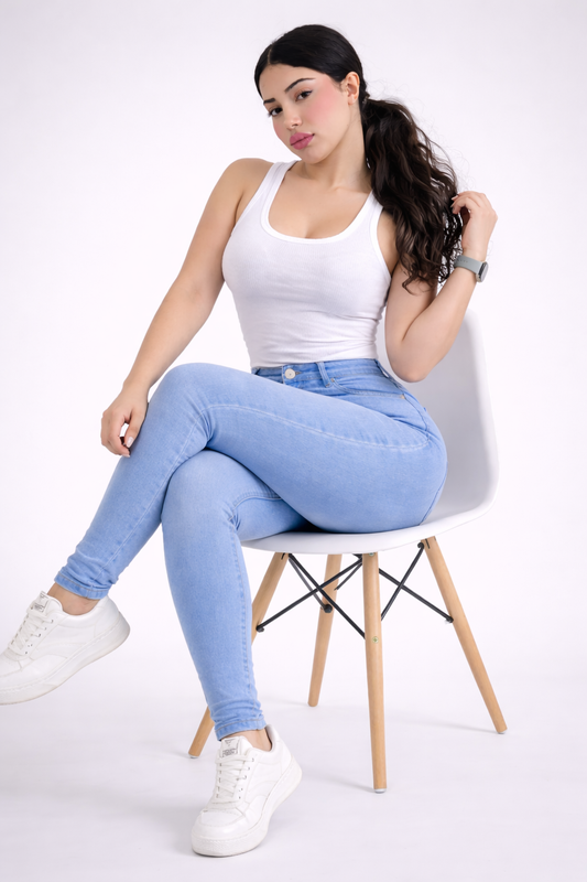 Adora Milano fashionable tight jeans