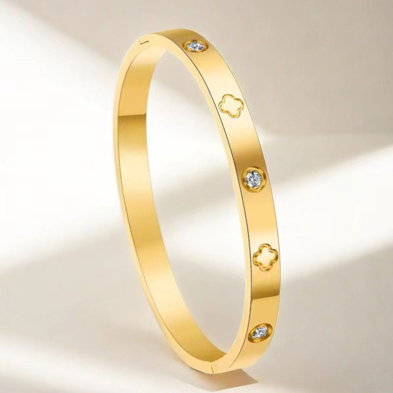 Clover Bracelet Female Titanium Steel European And American Non-fading Stainless Steel Bracelet Diamond-embedded Simple Fashion Temperament Jewelry