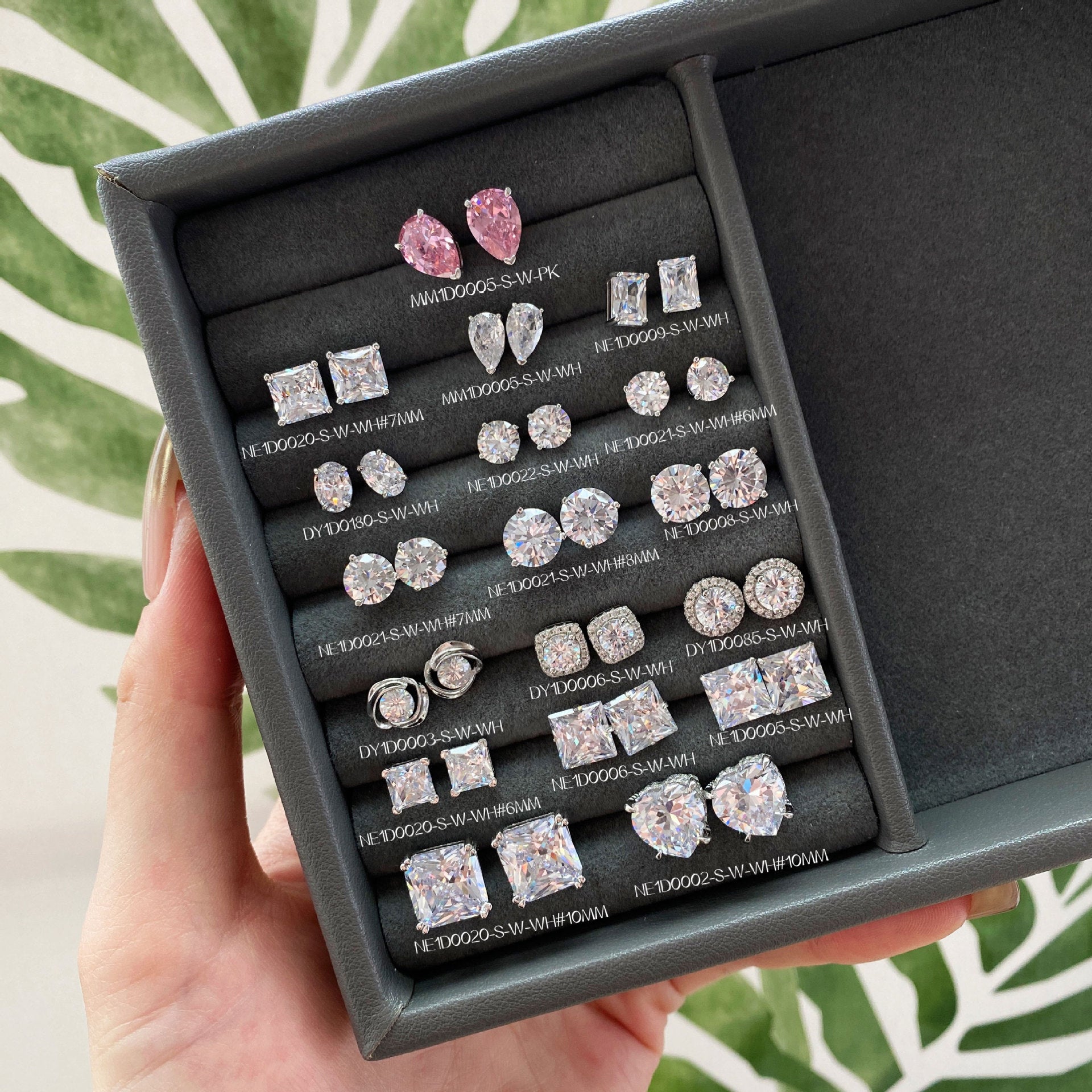 S925 Sterling  Zircon Single Diamond Earrings Flashing High-end Light Luxury 8A Ice Flower Cut Female Earrings For Ear Piercing