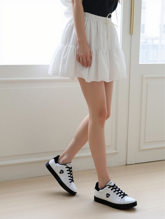 Adora Milano Serie 154 Sneaker aus Leder mit niedriger Gummisohle