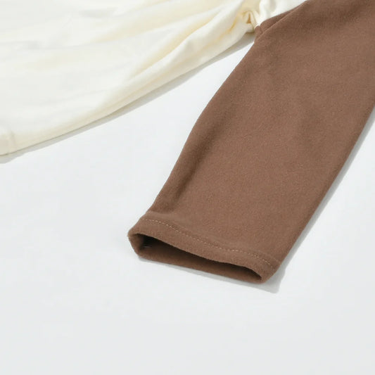 T-shirt girocollo basica con stampa cartoni animati Adora Milano e motivo a blocchi di colore per bambini