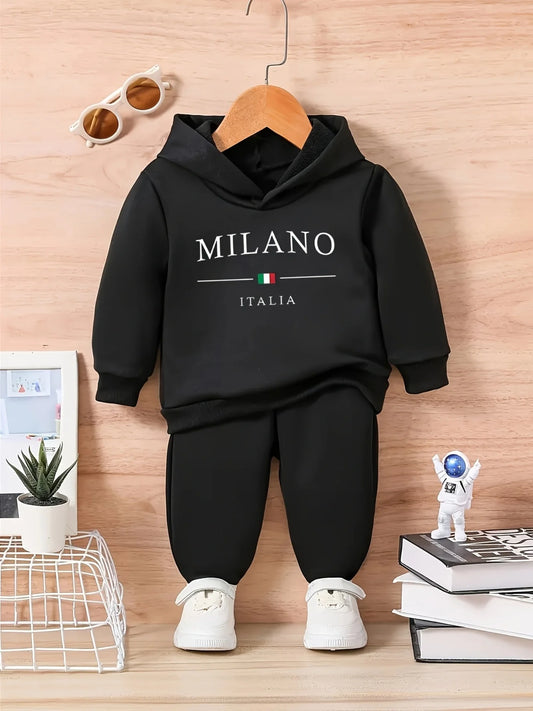Felpa con cappuccio + tuta sportiva Adora Milano