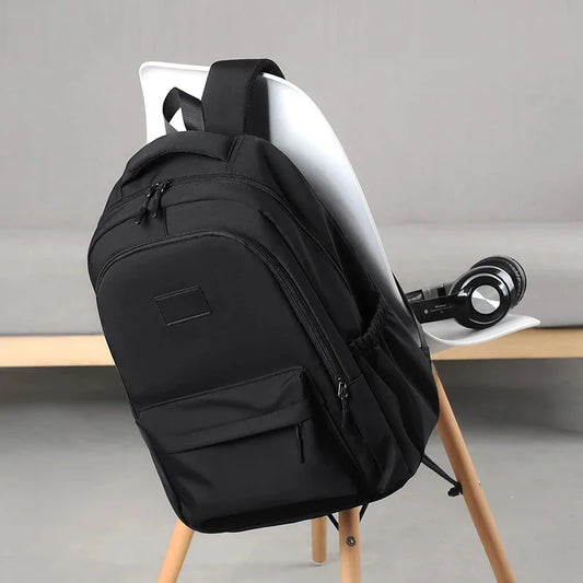 Adora Milano Reise-Rucksack für Damen und Herren mit großem Fassungsvermögen