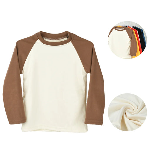 T-shirt girocollo basica con stampa cartoni animati Adora Milano e motivo a blocchi di colore per bambini