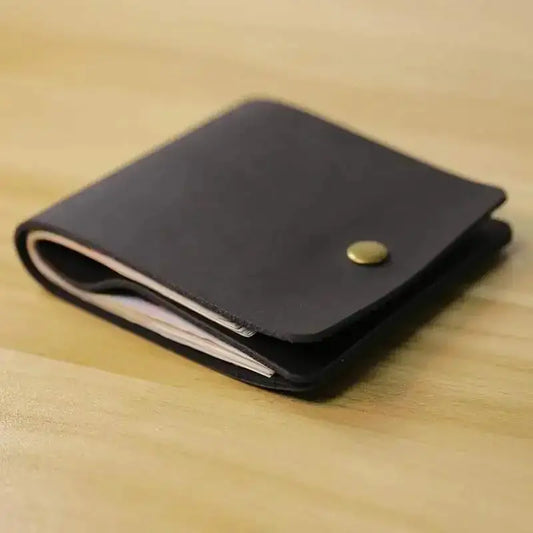 Adora Milano Minimalista Portafoglio Bifold in Pelle Portatessere