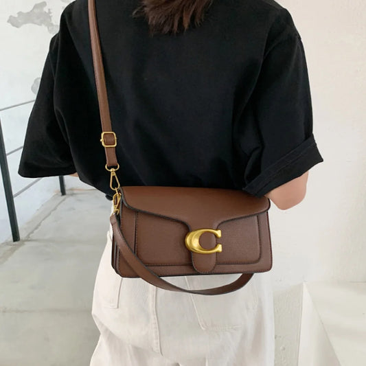 Adora Milano borsa a tracolla diagonale piccola e quadrata alla moda