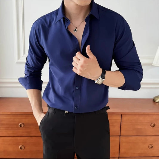 Camicia da uomo casual Adora Milano tinta unita slim fit, a maniche lunghe.